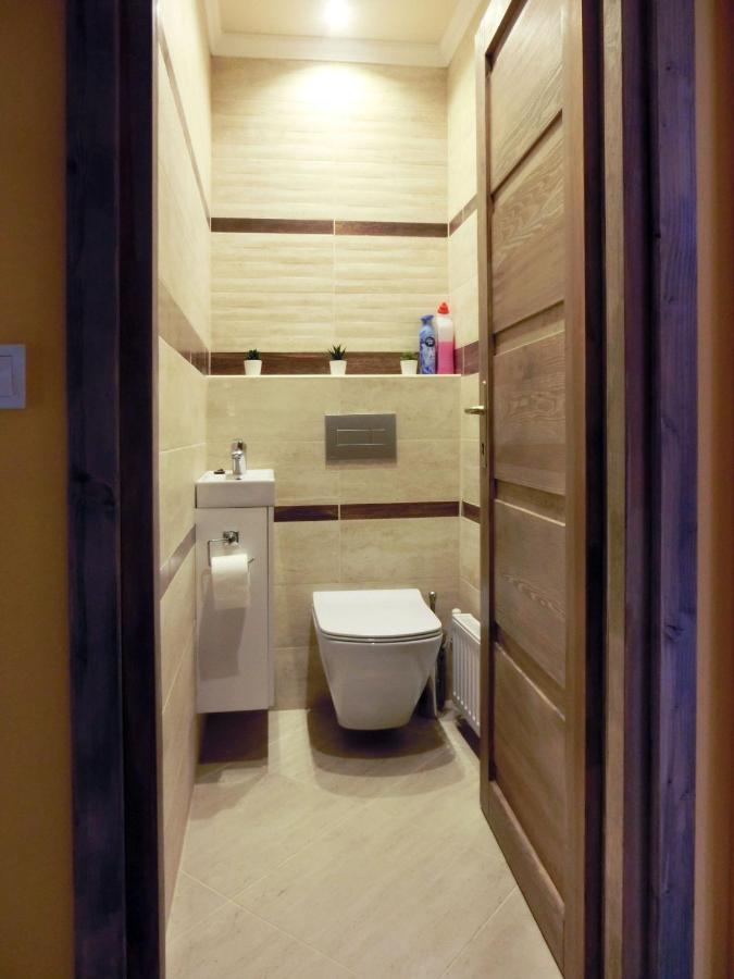 Pilis Apartman Piliscsaba エクステリア 写真