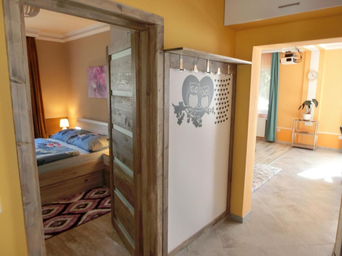 Pilis Apartman Piliscsaba エクステリア 写真
